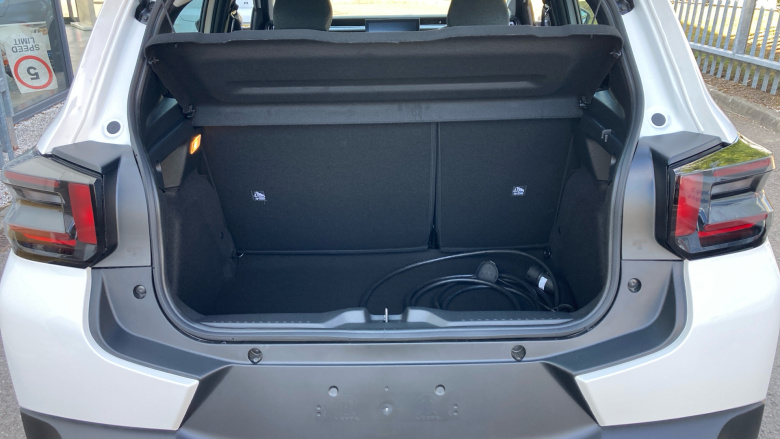 Citroen C3 83kW Plus 44kWh 5dr Auto Electric Hatchback